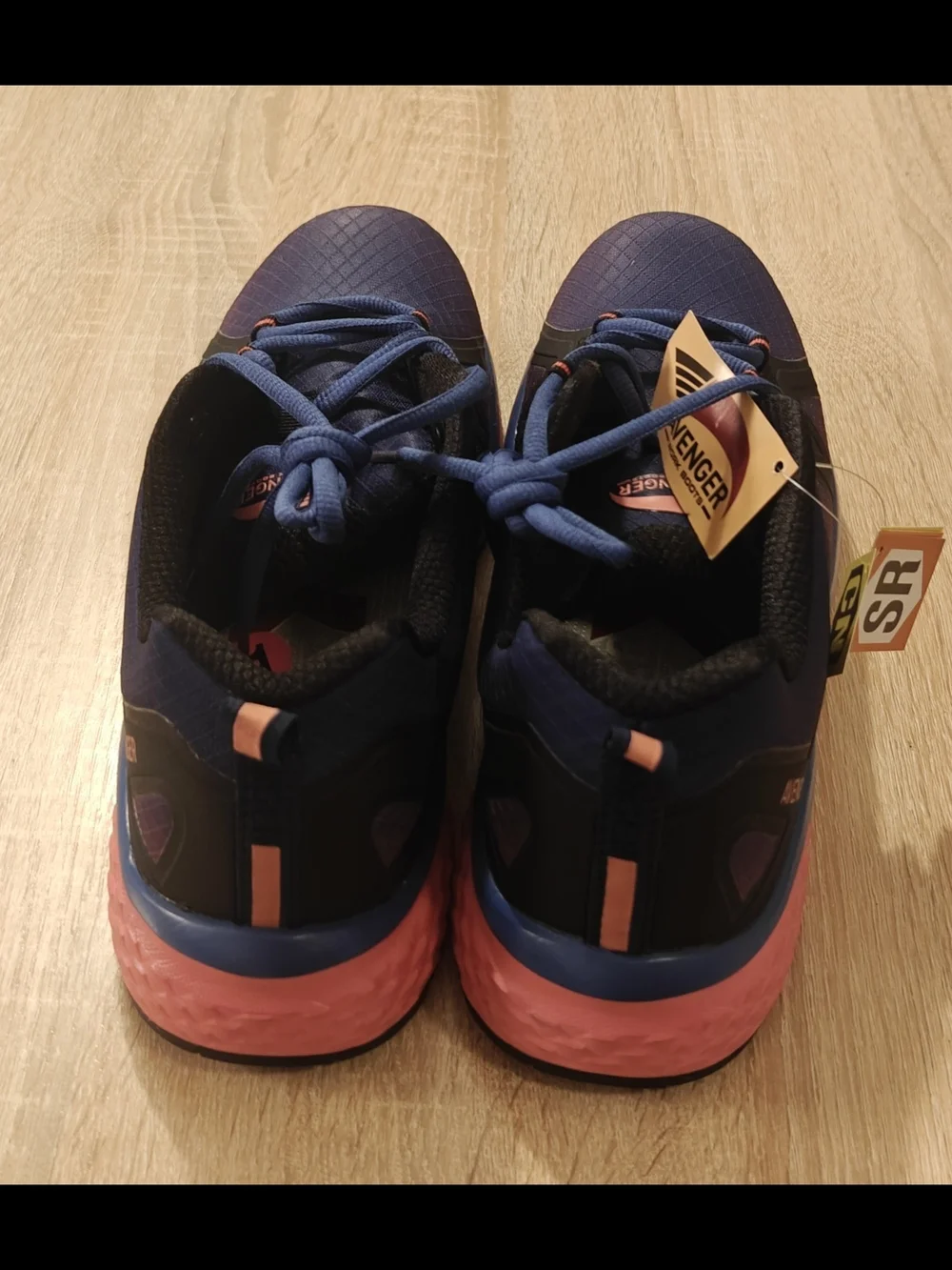 Avenger North Haven Carbon Fiber Safety Toe Work Shoes Women’s 11